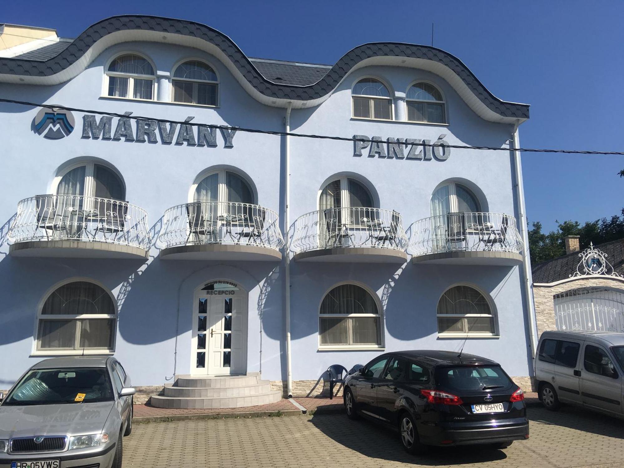Marvany Panzio Hajduszoboszlo Bagian luar foto